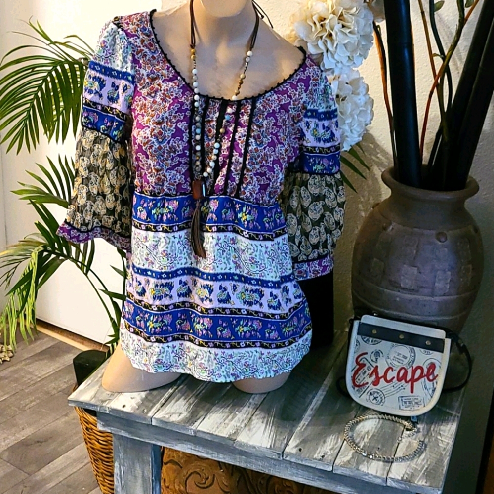 SUMMER BEAUTIFUL BO HO TOP PASLEY MID SLEEVE